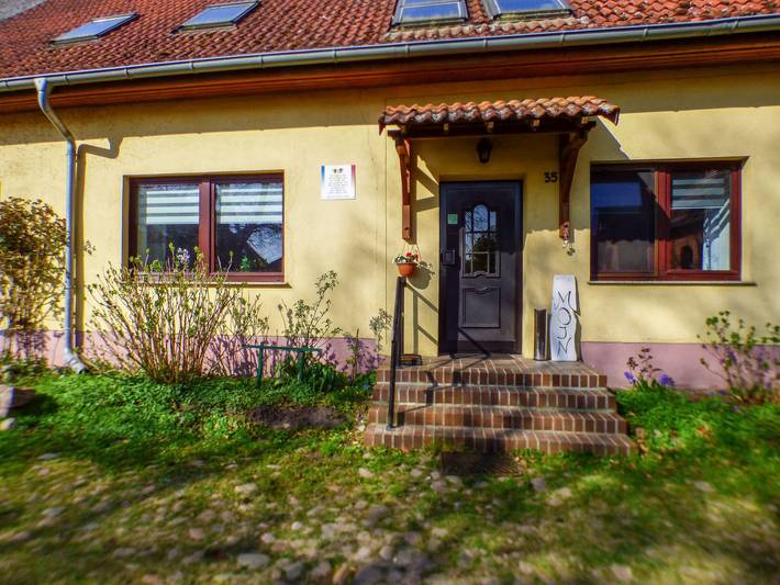 Ferienwohnung für 3 Personen, mit Garten