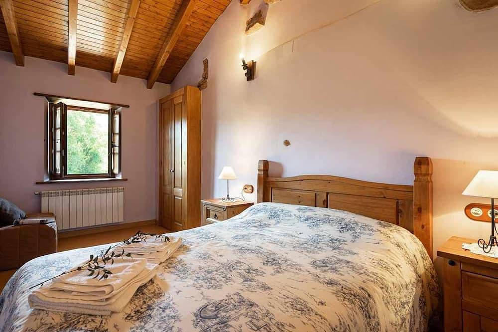 Celada 2 Rural Apartment in Villaviciosa, Costa Verde (Spain)