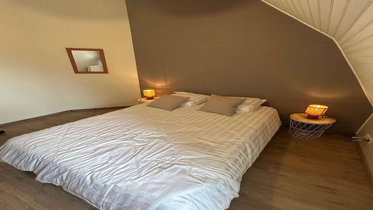 Ganze Ferienwohnung, Ferienwohnung für 8 Personen (160 m²) in Murat in Regionaler Naturpark Volcans d'Auvergne