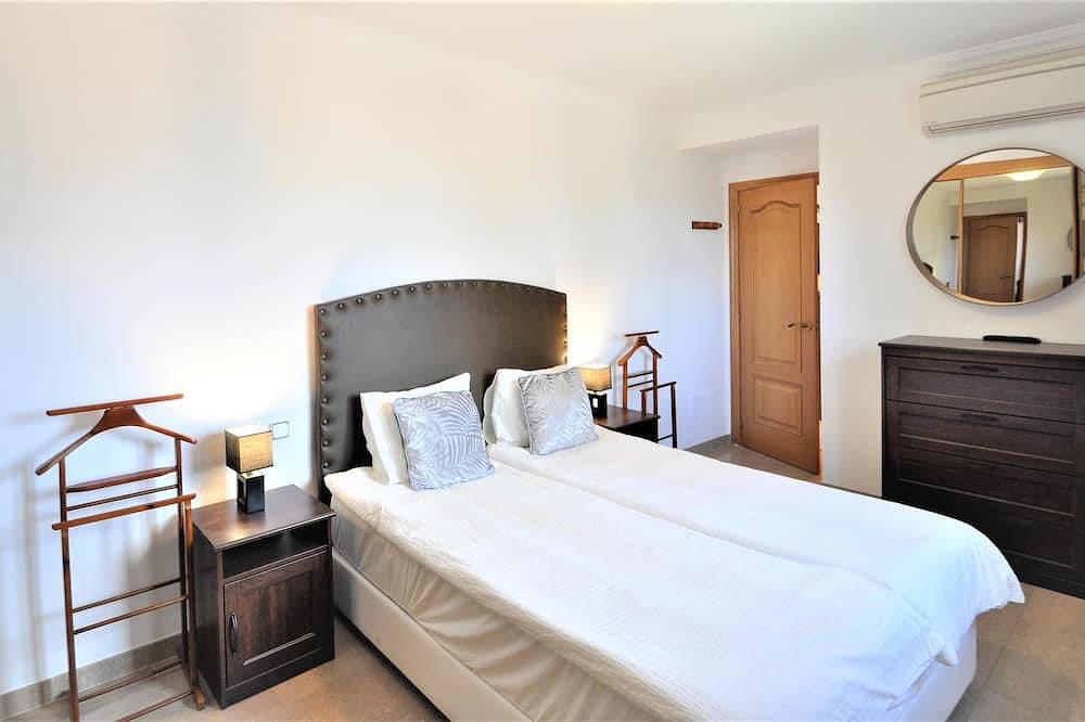 Schönes geräumiges Ferienhaus für Familien mit großem Swimmingpool und Garten - Kostenloses Wlan in Marratxí, Mallorca Westen