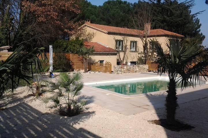 Location de vacances pour 15 personnes, avec jardin à Bagnols-sur-Cèze - 4