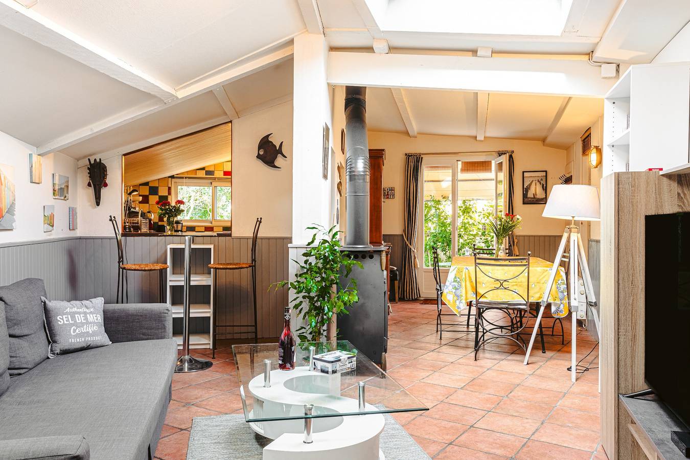Maison de vacances 'Maison Coeur De Ville Chez Diego' avec terrasse partagée, jardin privé et Wi-Fi in La Rochelle, Région de La Rochelle