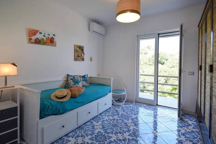 Amazing home in Casamicciola Terme with sauna in Casamicciola Terme, Ischia