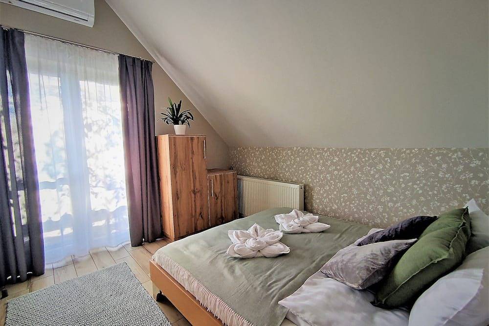 Family vacation apartment with children's room and billiard room, the in Balatonfüred, Balatonfüredi járás