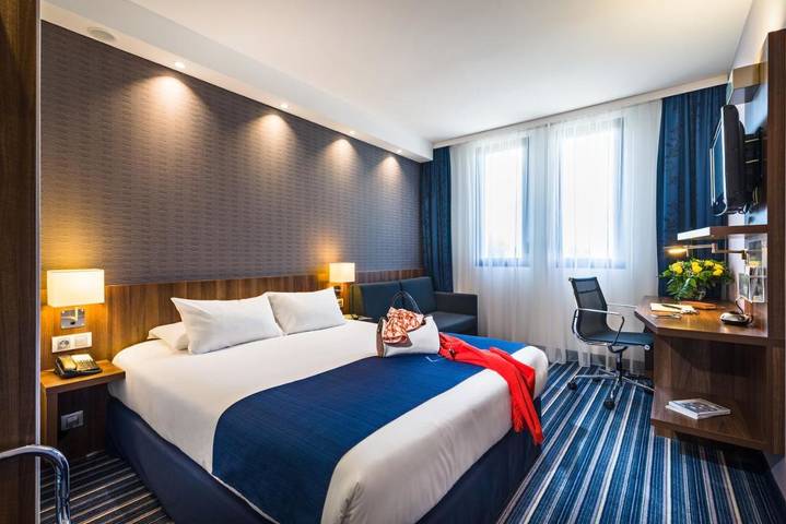 Hôtel pour 2 personnes, avec jardin et piscine, animaux acceptés