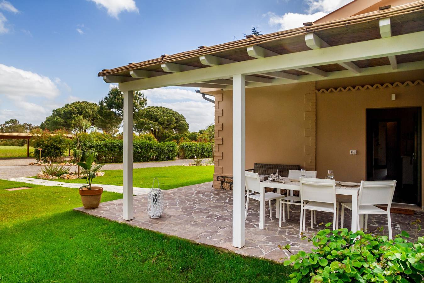 Ganze Wohnung, 'Casale Lorenzo - Appartement 1' mit privater Terrasse, Gemeinschaftsgarten und Klimaanlage in Orbetello, Grosseto Provinz