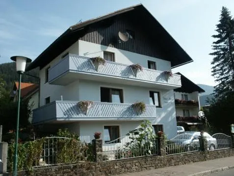 Ferienwohnung für 3 Personen, mit Balkon und Garten - 1
