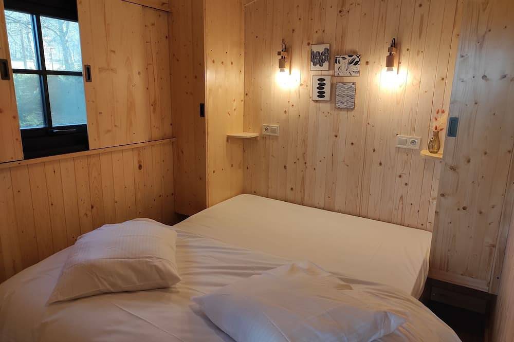 Berghütte-Klassisch-Ensuite mit Bad-Seeblick in Flayat, Regionaler Naturpark Millevaches en Limousin