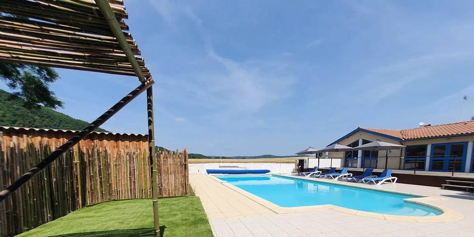 Gîte pour 4 personnes, avec Terrasse et Vue