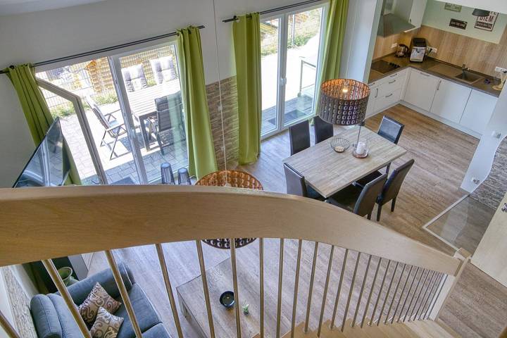 Ferienhaus für 6 Personen, mit Garten und Sauna sowie Seeblick und Ausblick in der Eifel