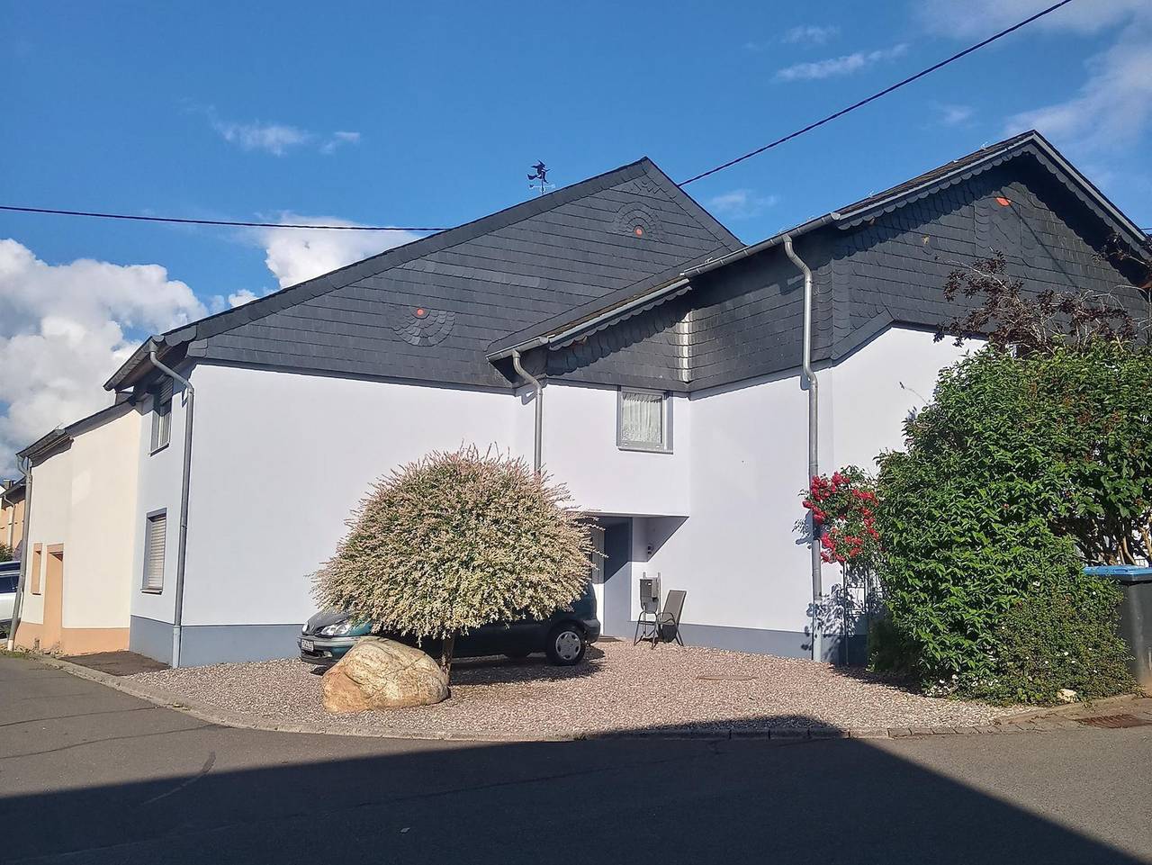 Ganze Ferienwohnung, Ferienwohnung Zum Findling - Appartement/Fewo, Dusche und Wc, 1 Schlafrau in Osburg, Landkreis Trier-Saarburg