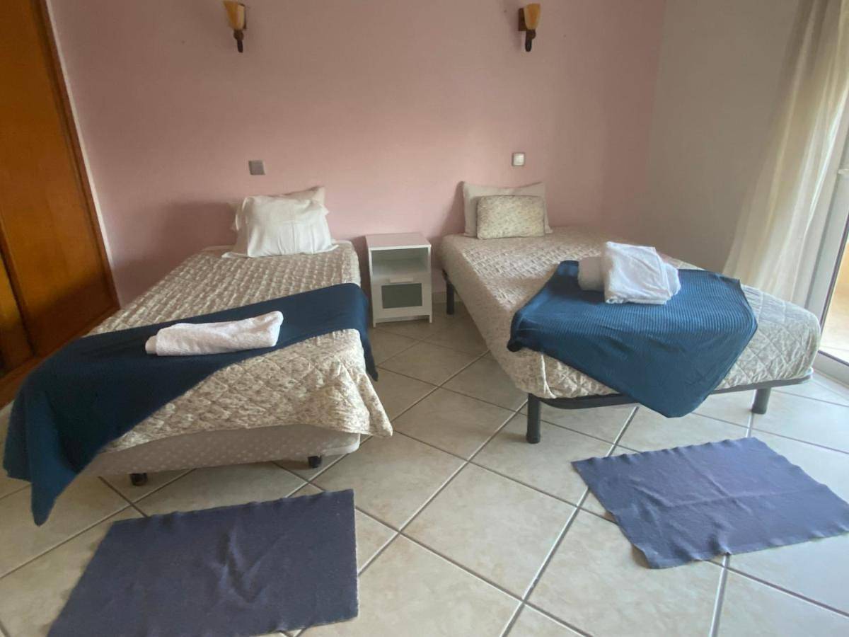 Lagos Marina Guest House in São Sebastião, São Gonçalo de Lagos