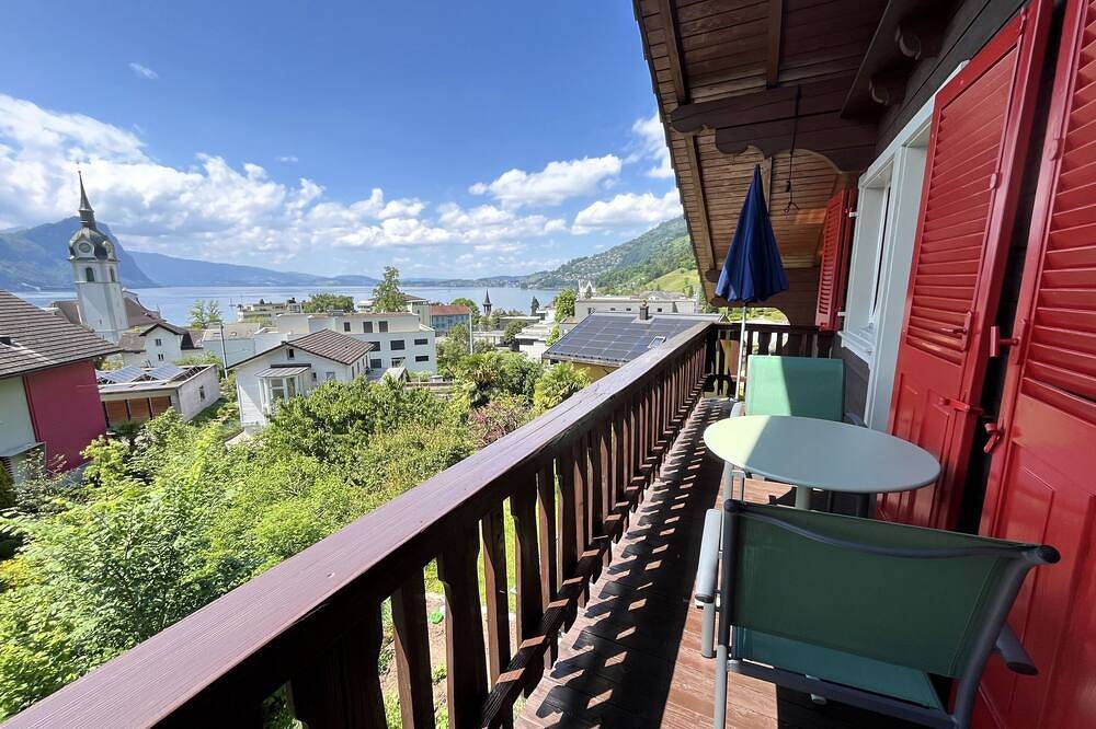 Ganze Wohnung, Chalet Bärgblick in Vitznau, Vierwaldstättersee
