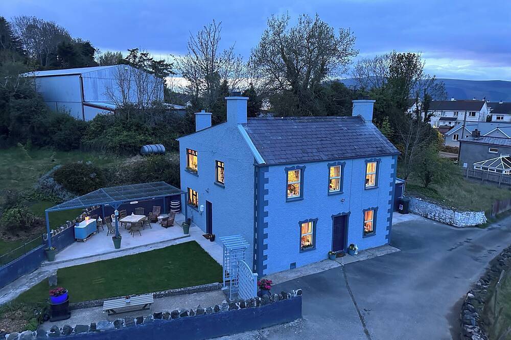 Holiday Rental for 9 People in Dundalk, County Louth