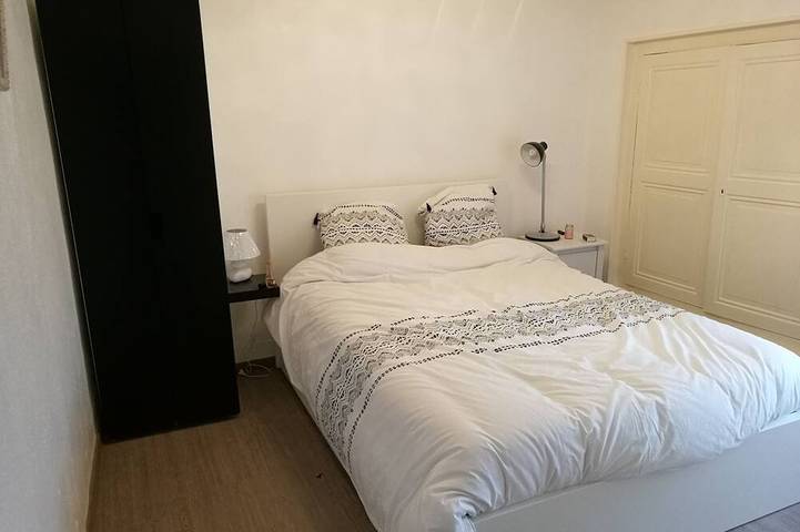 Location de vacances pour 8 personnes, avec jardin et terrasse, animaux acceptés à Châtel-Montagne - 2