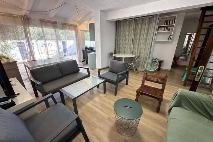 Chalet für 4 Personen, mit Balkon und Garten sowie Pool in Roses