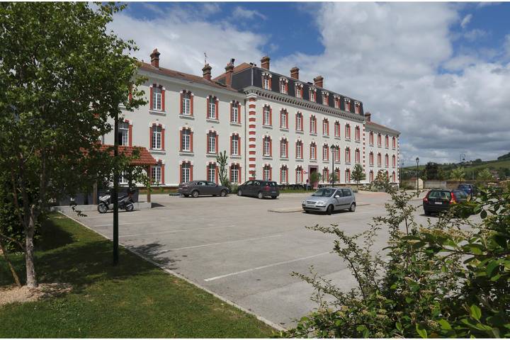 Gîte pour 4 personnes, avec Jardin à Épernay - 2