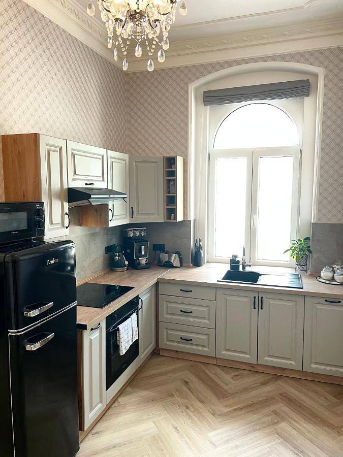 Ferienwohnung für 7 Personen, mit Ausblick und Sauna sowie Garten in Karlsbad - 3
