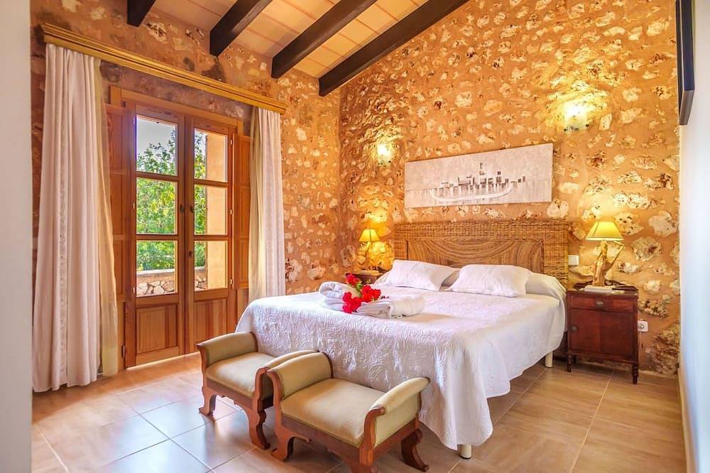Los Geranios by Interhome in Porreres, South Majorca