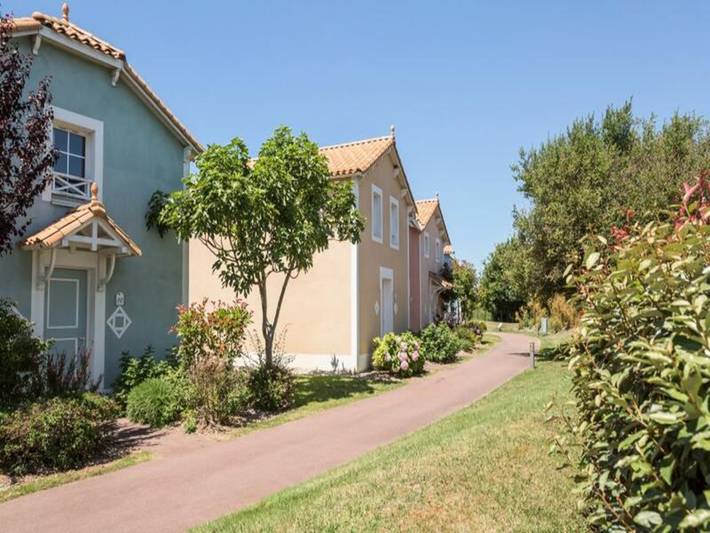 Gîte pour 6 personnes, avec piscine et terrasse, animaux acceptés dans Port Bourgenay