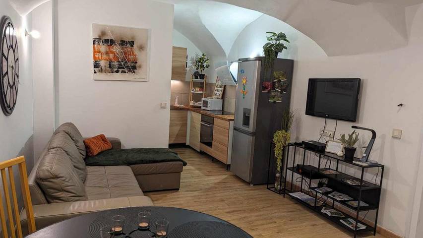 Gîte pour 4 personnes, avec terrasse à Pourrières