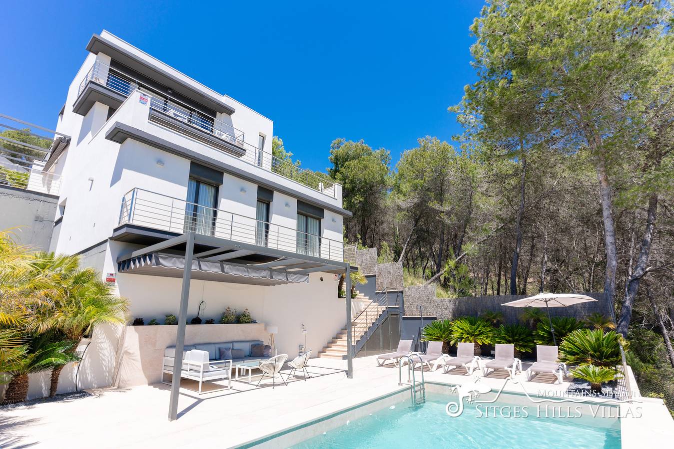 Villa Valentino Villa moderna con piscina climatizada  in Olivella, Garraf