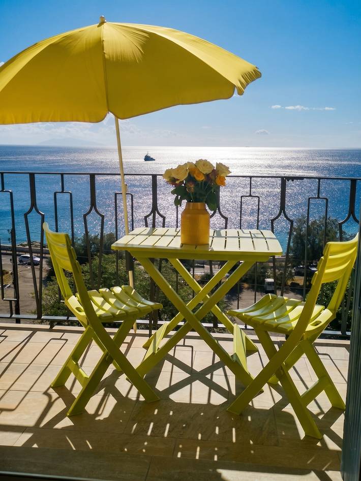 Gîte pour 2 personnes, avec Balcon/Terrasse et Terrasse à Bastia - 2