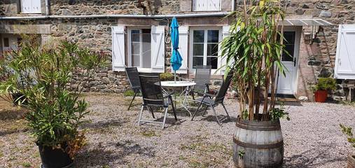 Gîte pour 3 personnes, avec jardin à Plurien