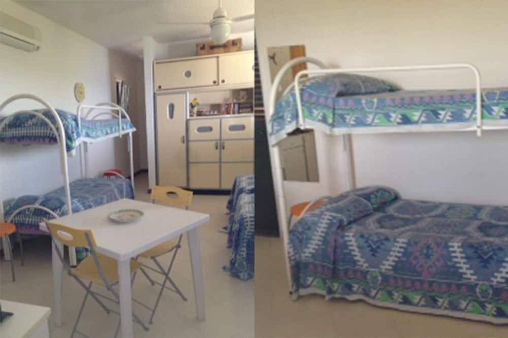 Entire apartment, Spisidda House - Volcano Studio - Near Gioiosa Marea in Piraino, Messina Province