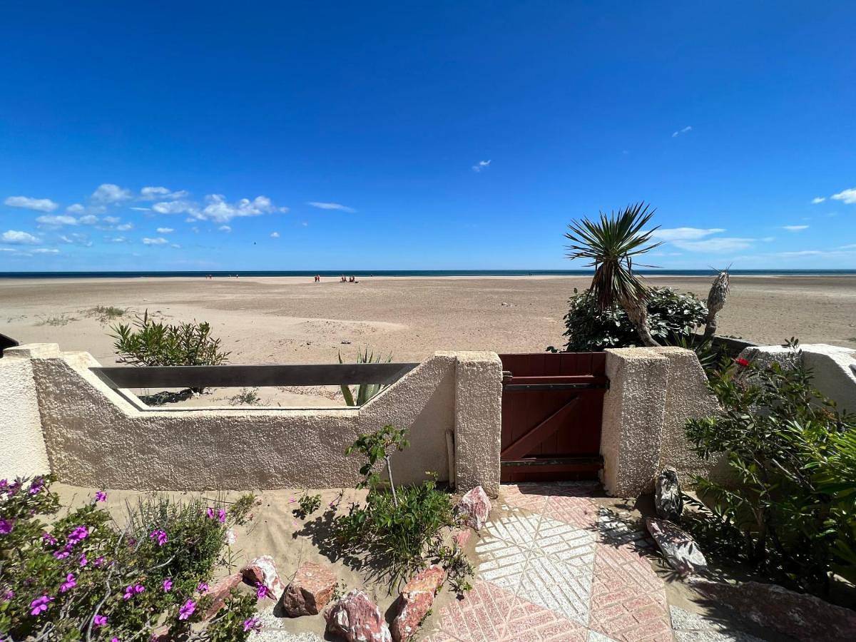 Ganze Wohnung, Appartement Liberssan les pieds dans le sable, rez de plage in Gruissan (Ville), Gruissan