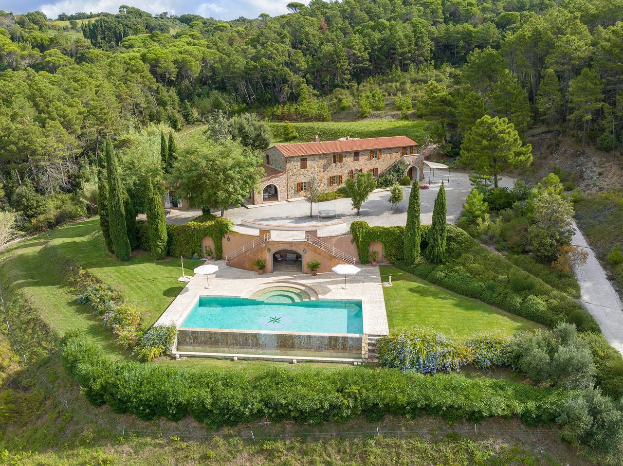 Agriturismo per 8 Persone in Riparbella, Costa degli Etruschi