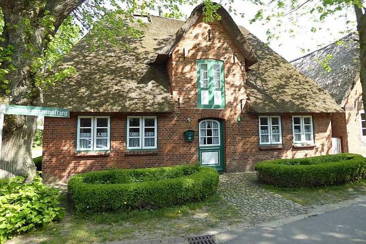 Ferienhaus für 5 Personen, mit Sauna und Terrasse sowie Garten - 1