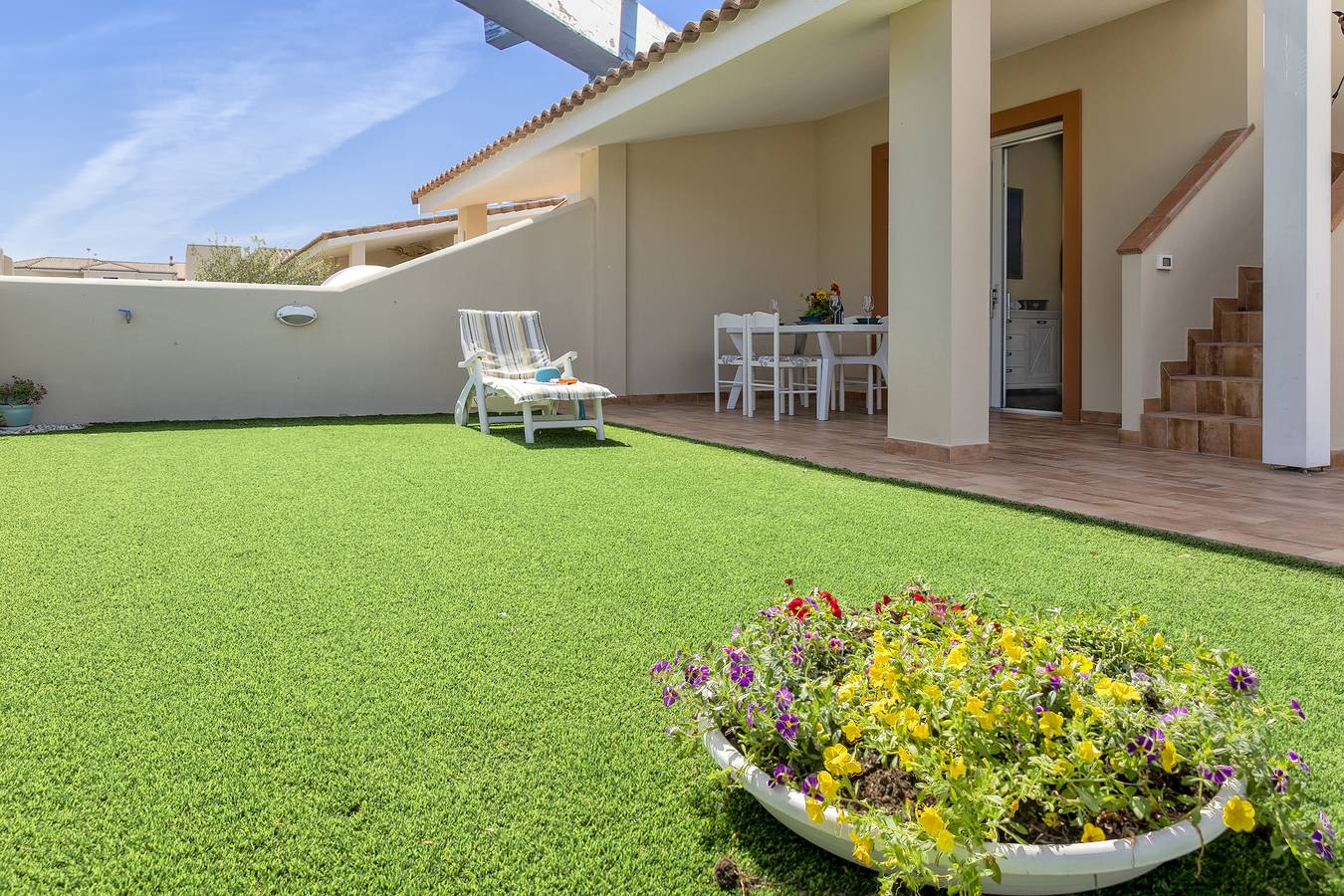 Ferienhaus 'La Chicca' mit Meerblick, privater Terrasse und eigenem Garten in Codaruina/Valledoria, Valledoria