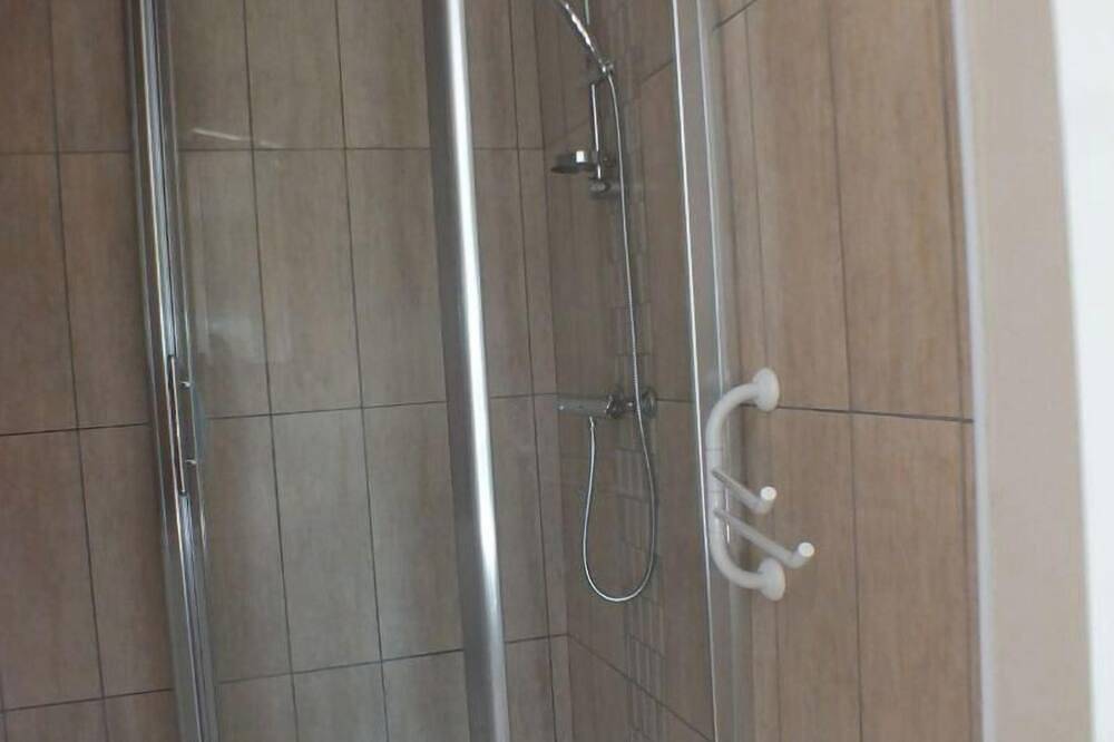 Entire apartment, Residence Miranto - Marine decoration apartment in Châteauroux, Châteauroux region