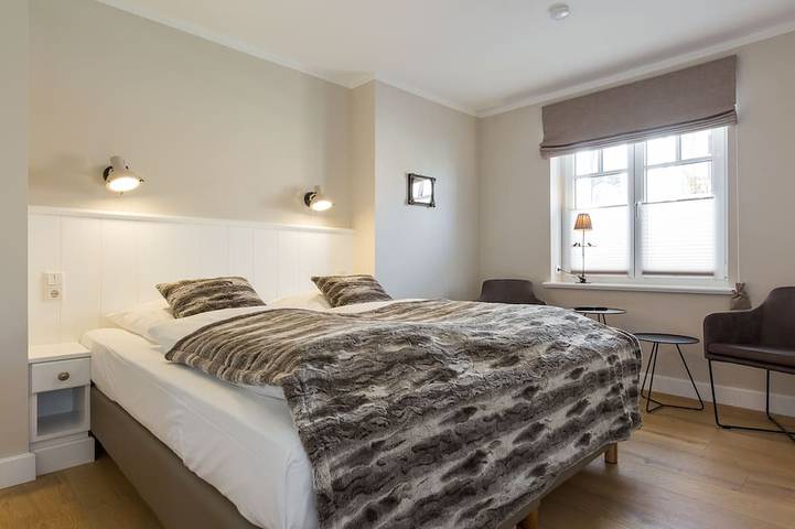 Ganze Wohnung, In zentraler und dennoch ruhiger Lage Westerlands gelegenes  2-Raum Appartement in Westerland, Sylt (Gemeinde)