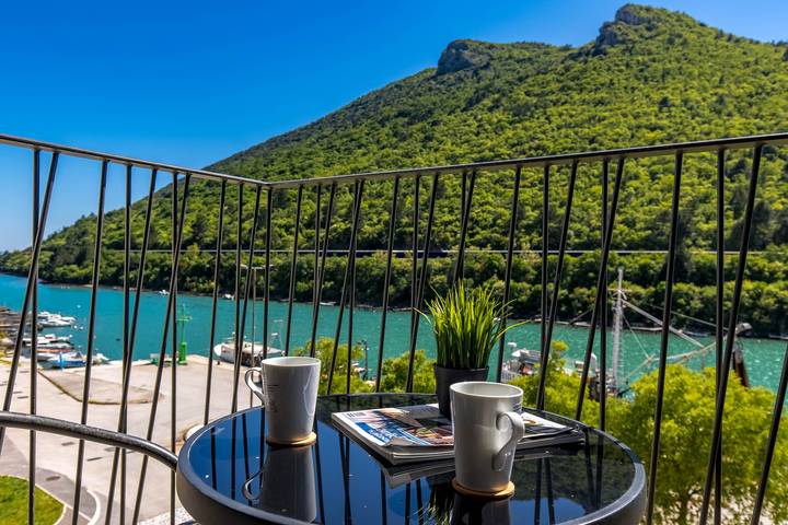 Vakantiewoning voor 4 personen, met balkon en uitzicht op zee in Istrië