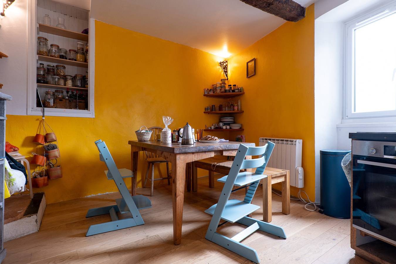 Gastenkamer 'Chambre Au Calme' met bergzicht, gedeeld terras en wifi, foto 13
