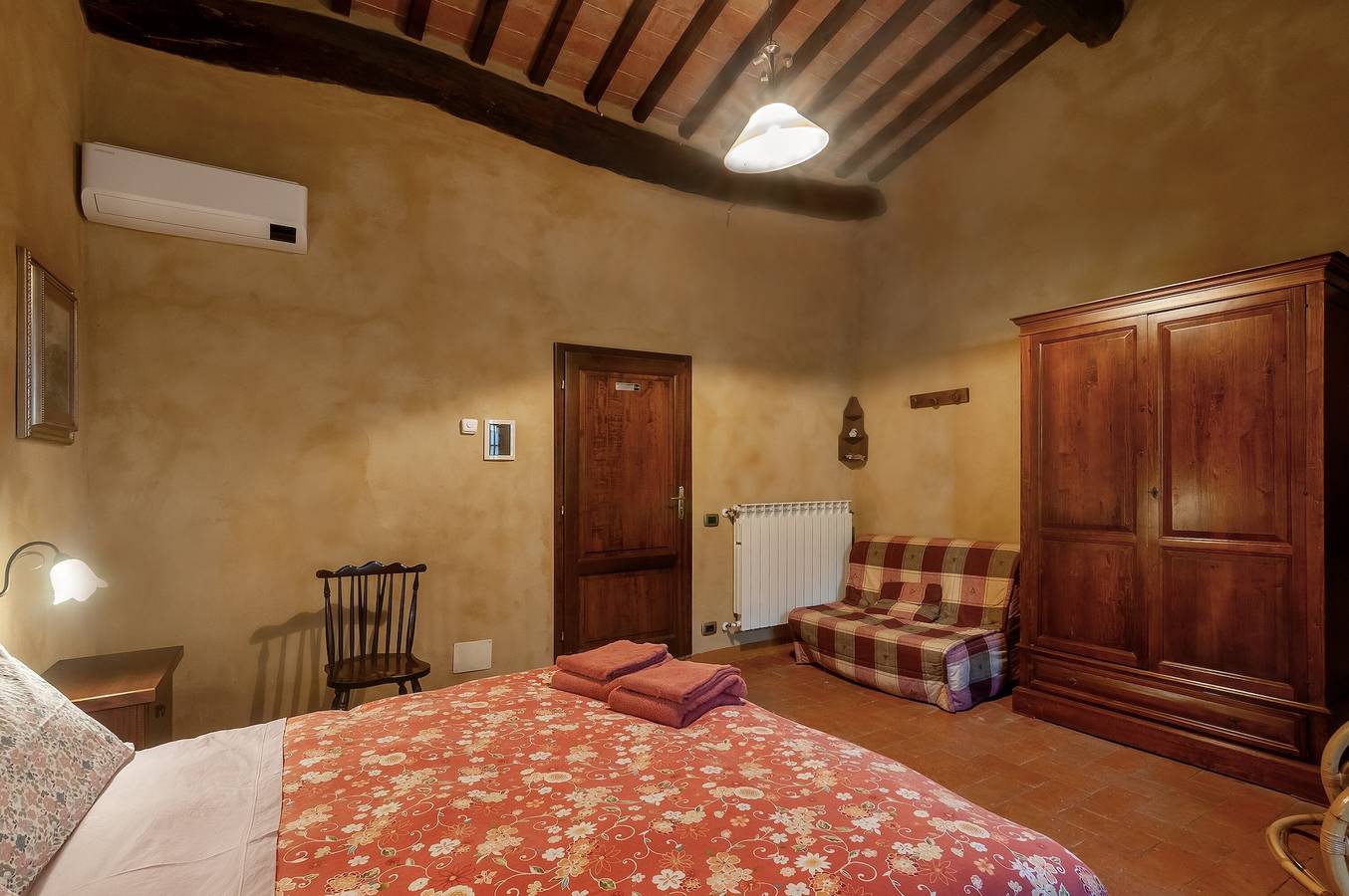 Zimmer Lilla 'Borghetto San Filippo' mit Gemeinschaftspool, Wlan und Klimaanlage in San Filippo A Ponzano, Barberino Tavarnelle