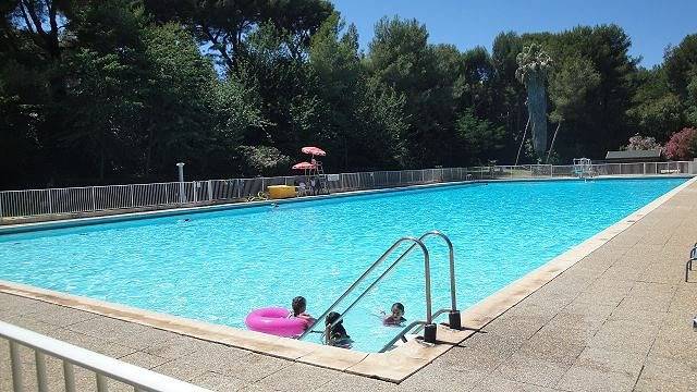 Gîte pour 4 personnes, avec Piscine dans La Coudoulière