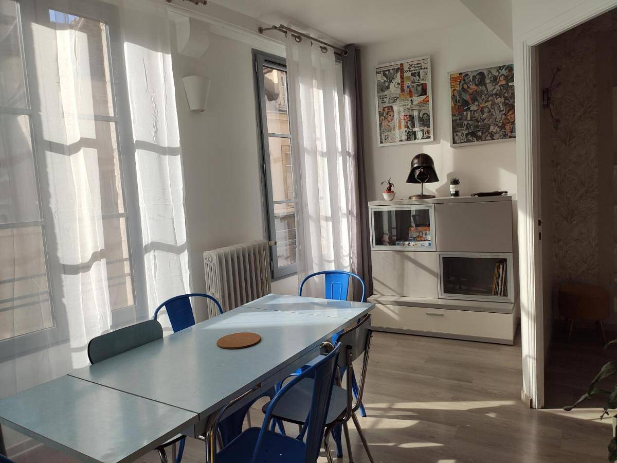 Appartement entier, Locn'roll in Semur-en-Auxois, Région de Montbard