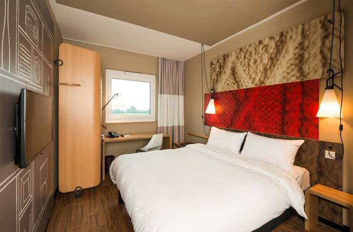 Hôtel pour 3 personnes à Fontaine-Notre-Dame - 2