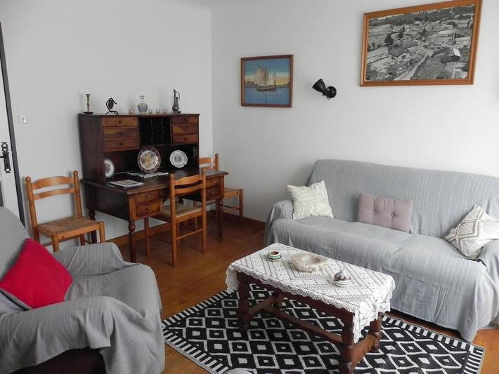 Location de vacances pour 8 personnes, avec vue et jardin à Sauveterre-de-Rouergue - 4