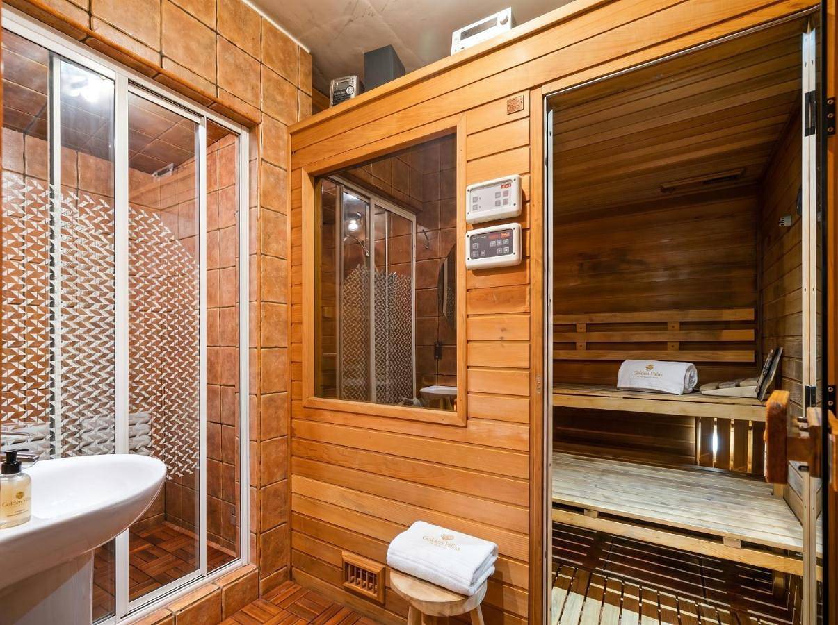 Golden Villas Urban Spa House - Warsaw in Wawer, Warschau