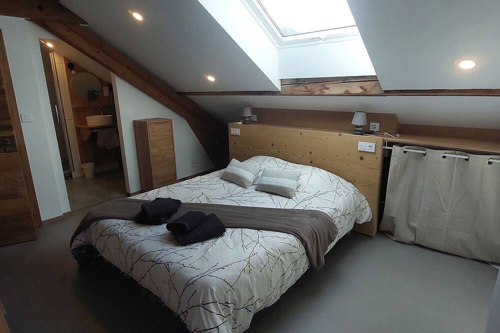 Appartement entier, Grand duplex 130m² • 4 chambres • Terrasse & parking au centre de la Bresse in La Bresse, Parc naturel régional des Ballons des Vosges