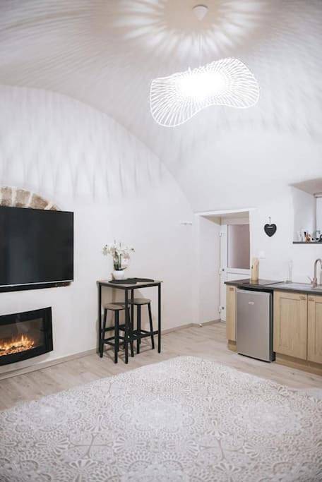 Gîte pour 2 personnes, avec jacuzzi et terrasse à Brioude - 4