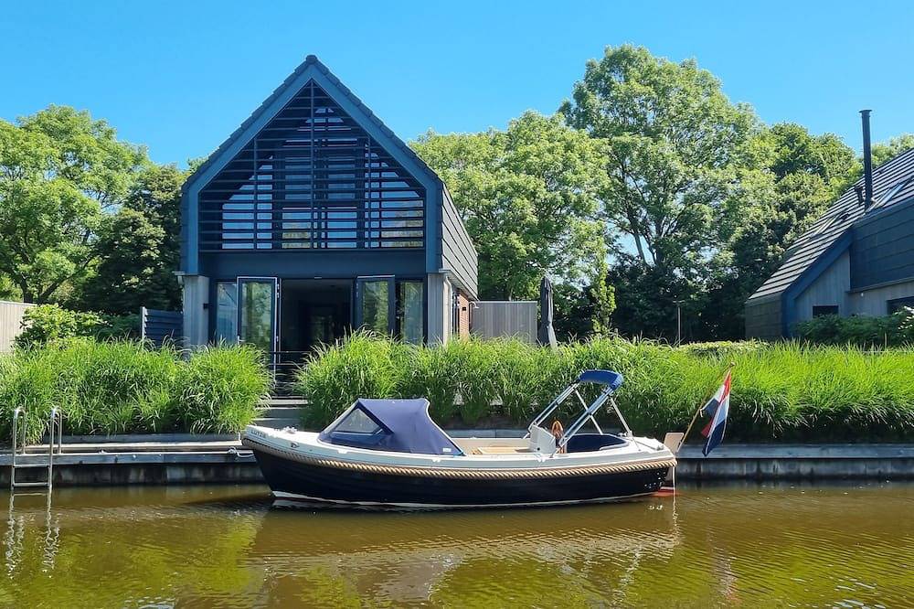 Luxuriöse Ferienhaus am Wasser in Balk, Ijsselmeer