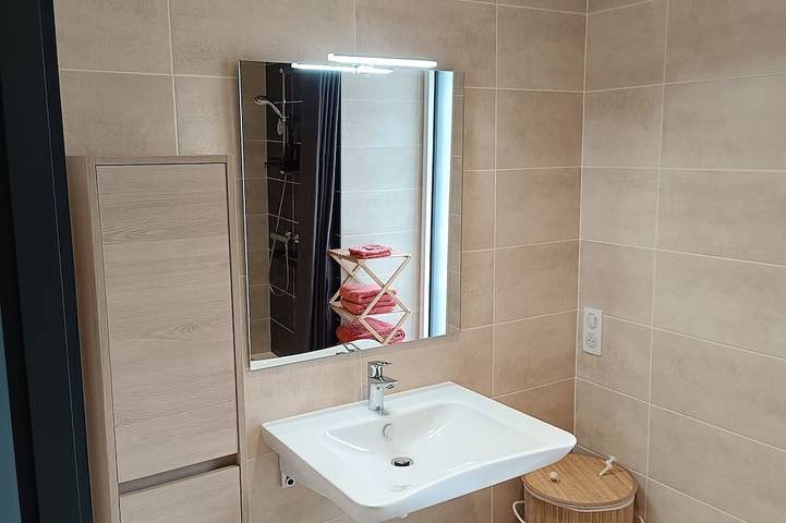 Gîte pour 5 personnes, animaux acceptés à Inguiniel - 4