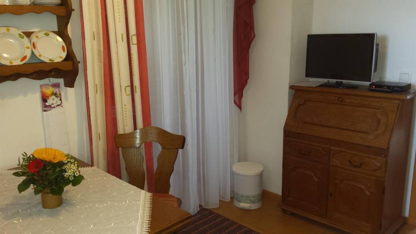 Ferienwohnung für 2 Personen, mit Terrasse und Garten in Altusried - 4