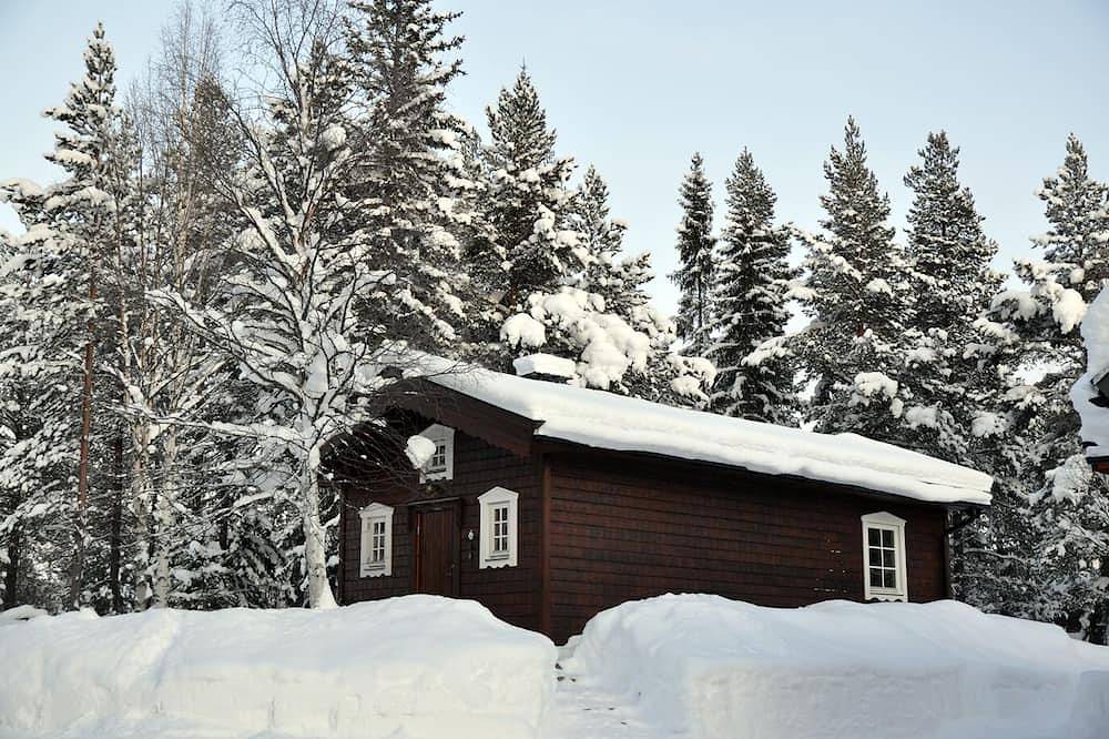 Uriges Ferienhaus in den Wäldern Lapplands am Fluss gelegen in Västerbotten