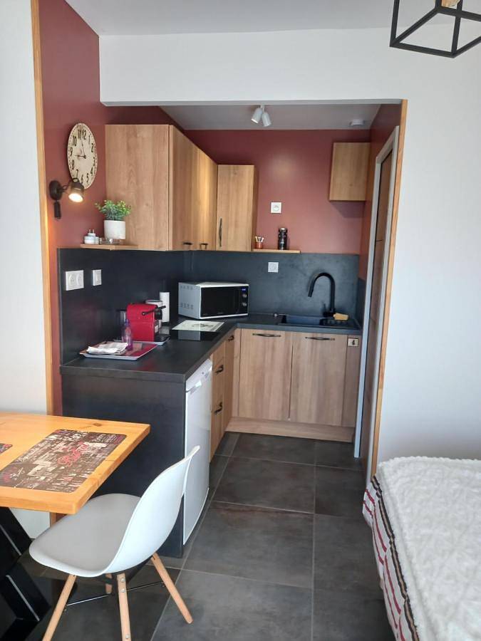 Appartement entier, One-Bedroom Apartment in Mondragon, Vaucluse